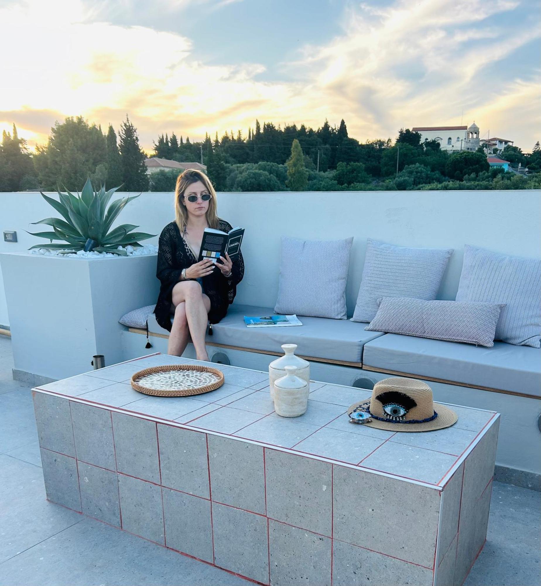 Luz Blanca Villa Agios Leon